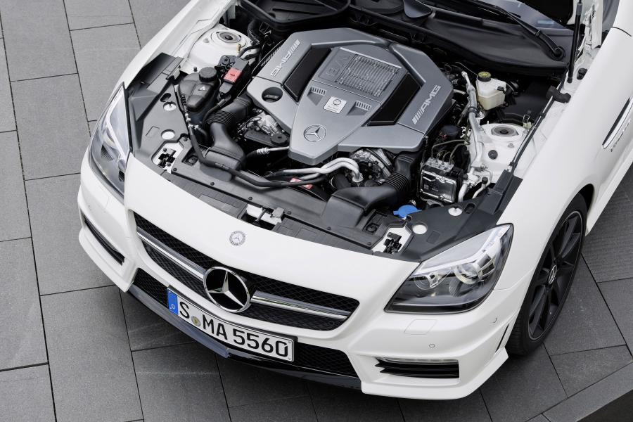  Mercedes-Benz SLK55 AMG 2012 года  (фото 48 из 73)